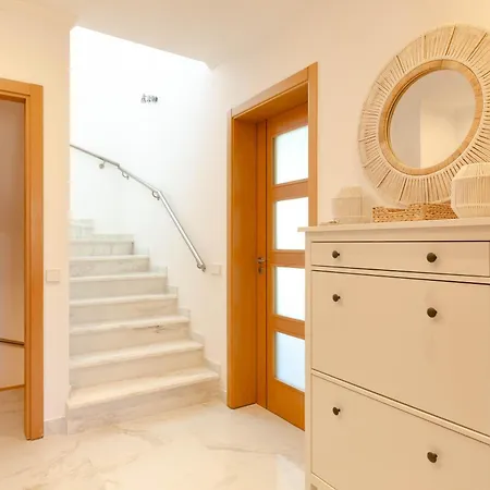 Stunning 2 1 Bedroom With Private Pool, Vilamoura Villa Quarteira